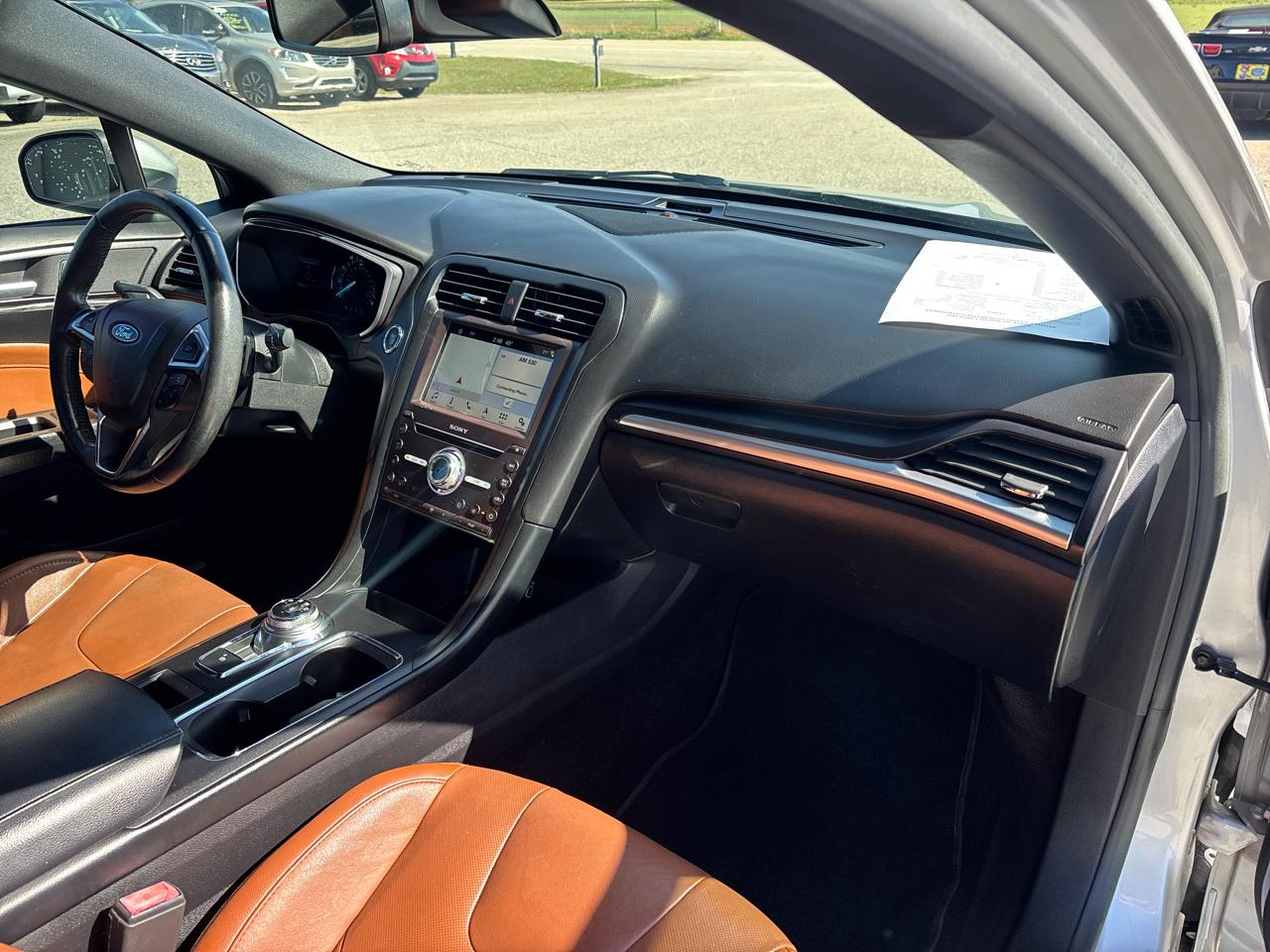 Ford Fusion Titanium AWD 2019