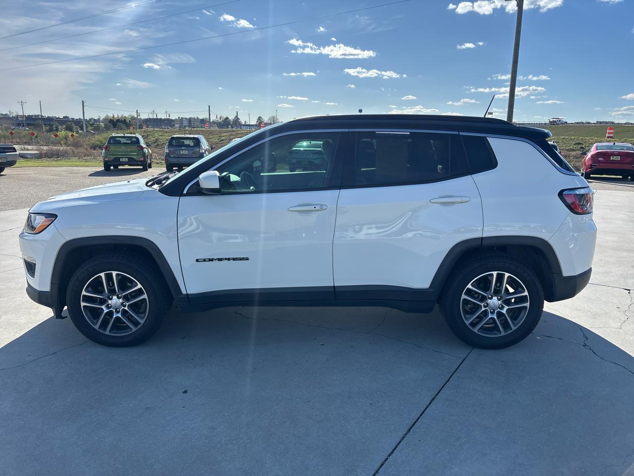 Jeep Compass Latitude FWD 2019