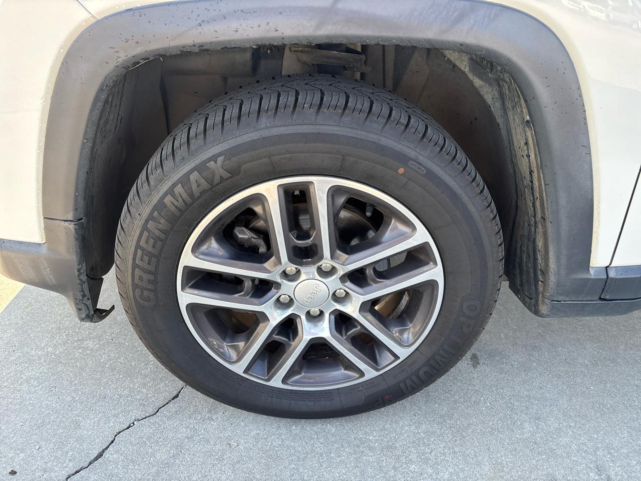 Jeep Compass Latitude FWD 2019