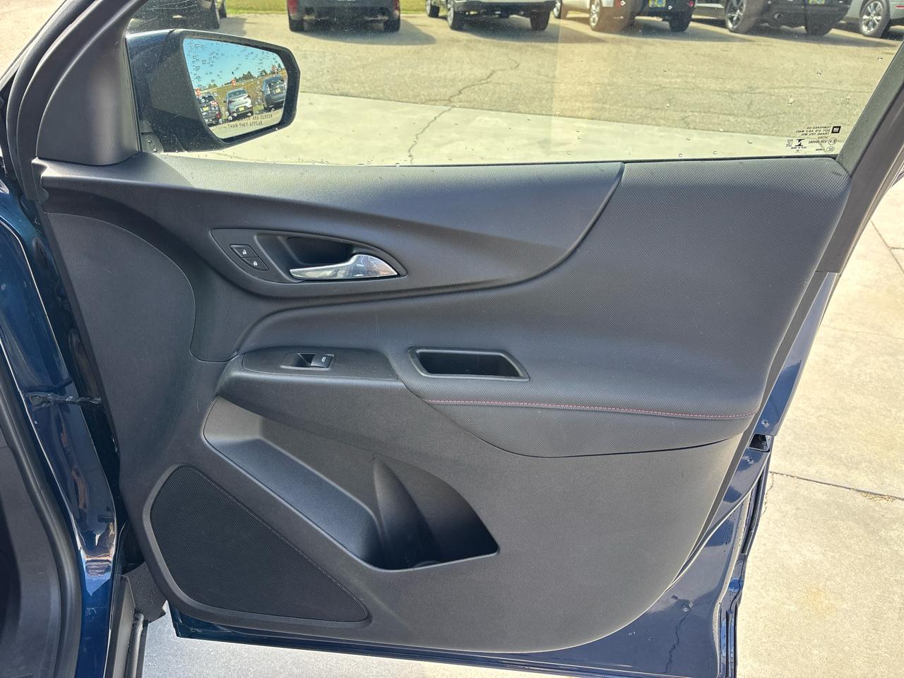 Chevrolet Equinox FWD 4dr RS 2022