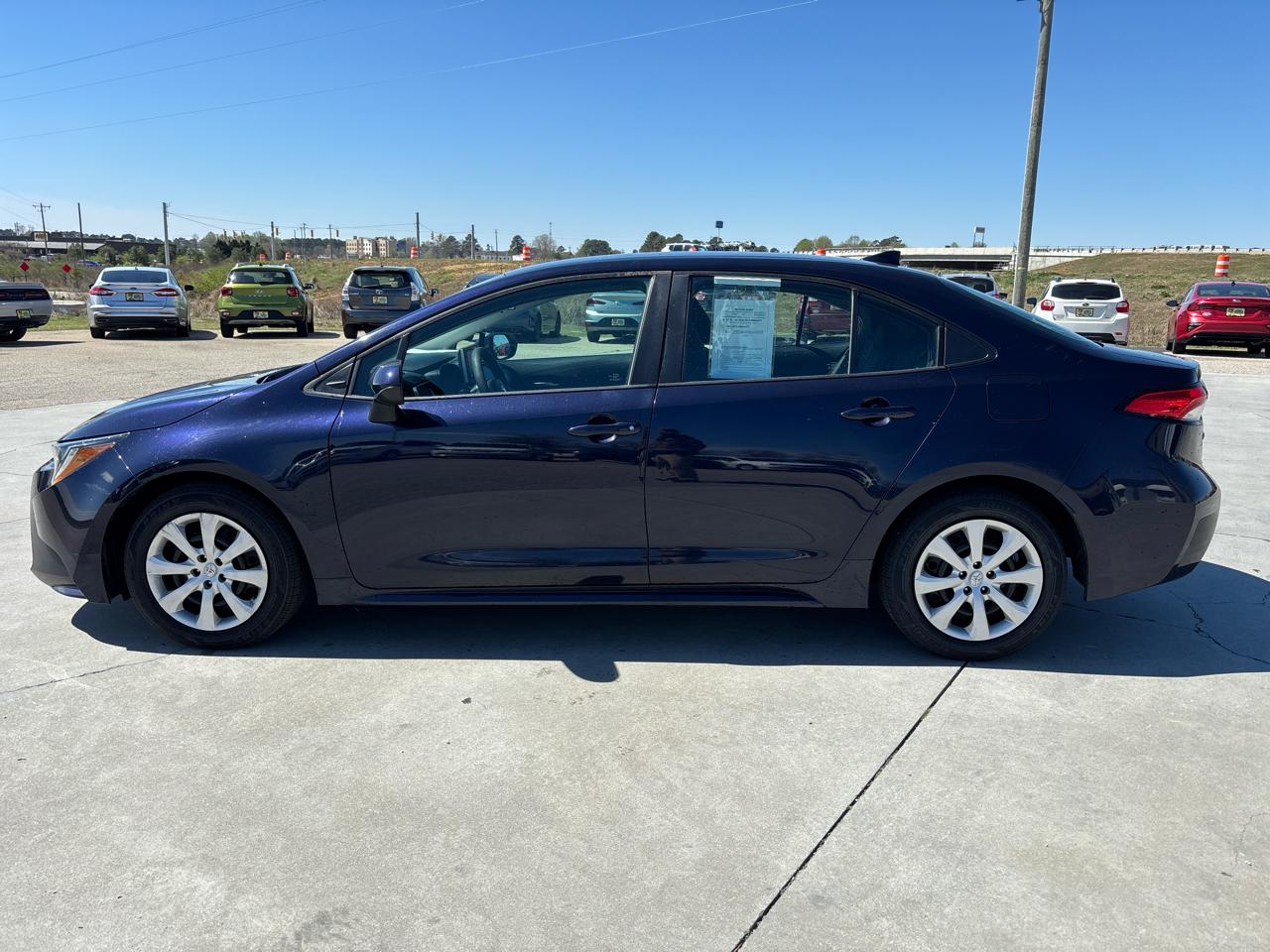 Toyota Corolla LE CVT (Natl) 2021