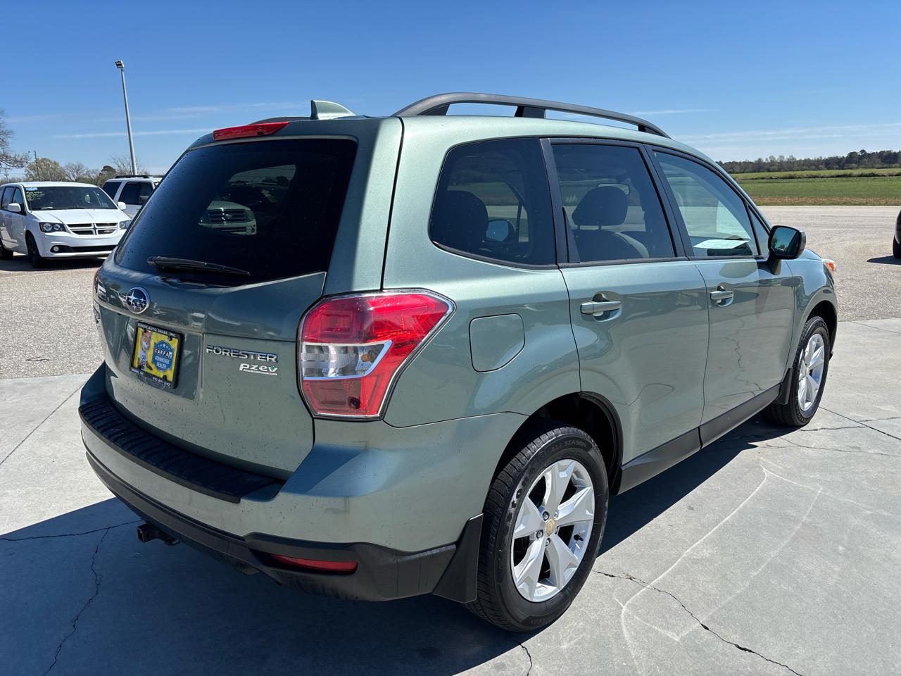 Subaru Forester 4dr CVT 2.5i Premium PZEV 2016