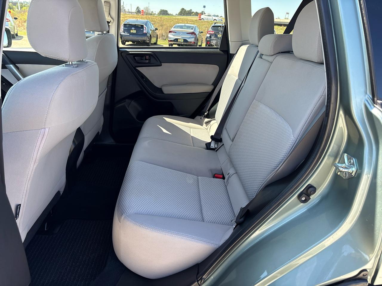 Subaru Forester 4dr CVT 2.5i Premium PZEV 2016