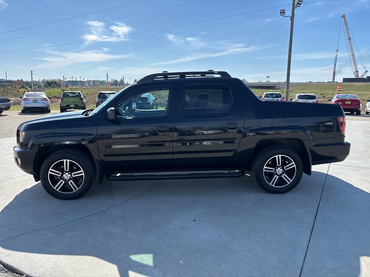 Honda Ridgeline 4WD Crew Cab Sport 2013