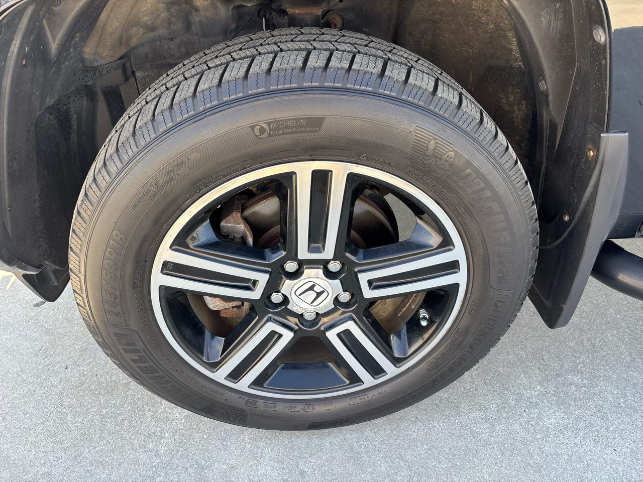 Honda Ridgeline 4WD Crew Cab Sport 2013