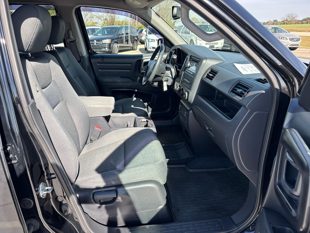 Honda Ridgeline 4WD Crew Cab Sport 2013