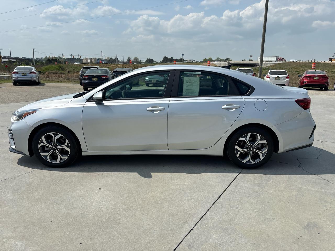 Kia Forte LXS IVT 2020