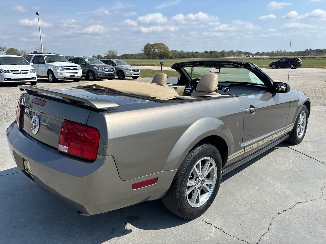 Ford Mustang 2dr Conv Premium 2005