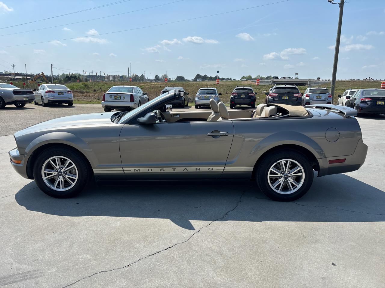 Ford Mustang 2dr Conv Premium 2005