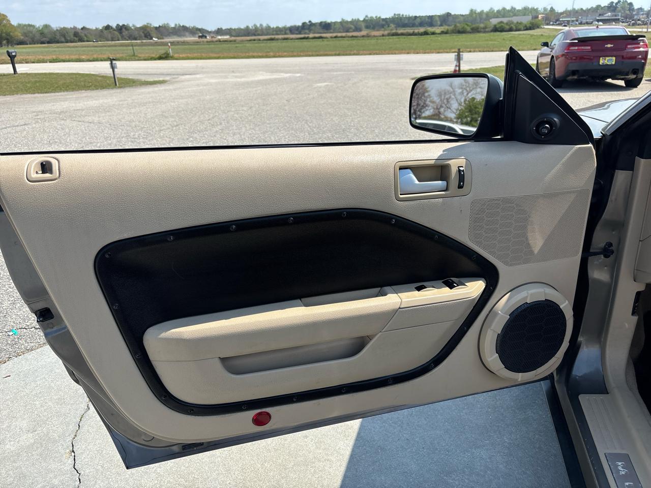 Ford Mustang 2dr Conv Premium 2005