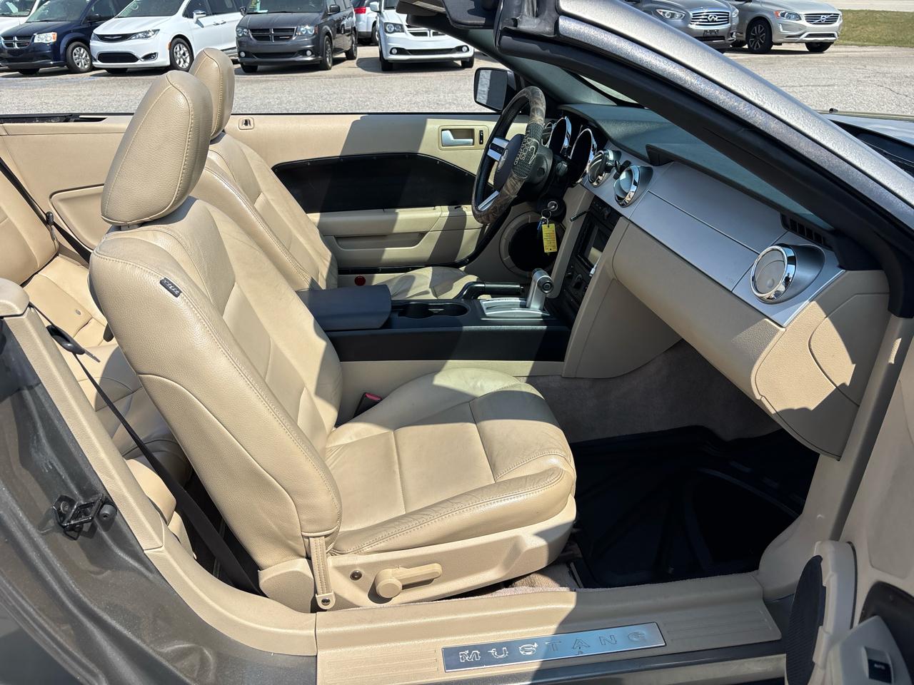 Ford Mustang 2dr Conv Premium 2005