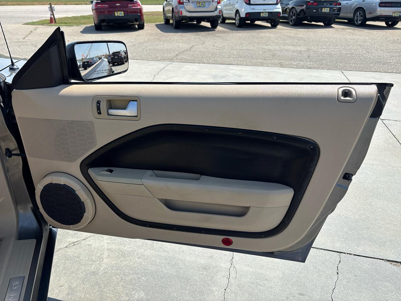 Ford Mustang 2dr Conv Premium 2005