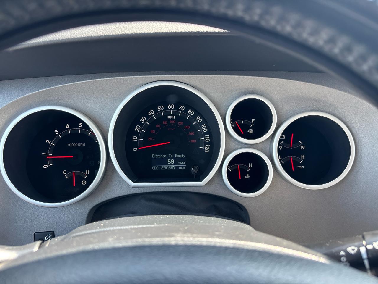 Toyota Tundra 4WD Limited CrewMax 5.5' Bed 5.7L (Natl) 2012