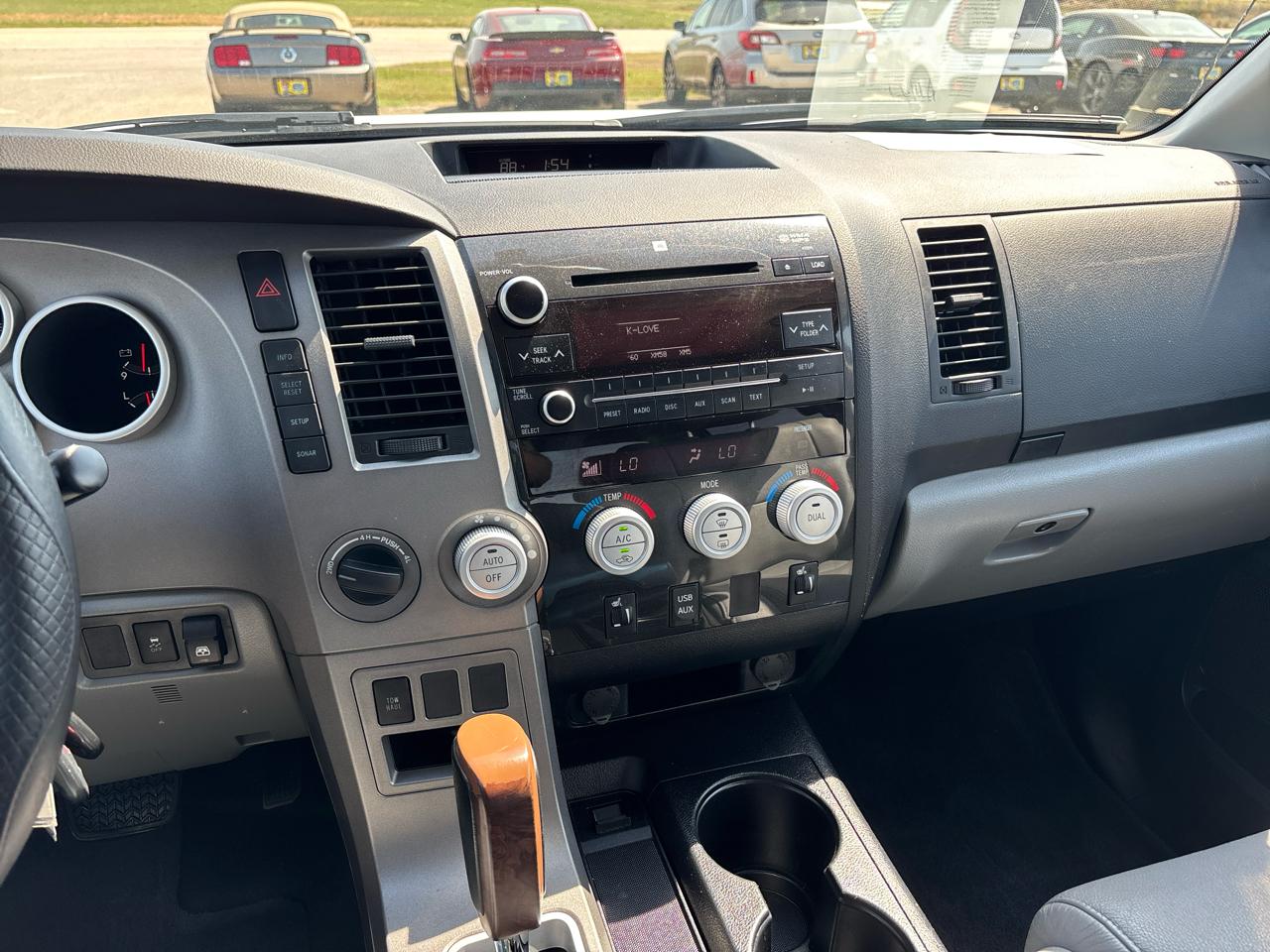 Toyota Tundra 4WD Limited CrewMax 5.5' Bed 5.7L (Natl) 2012