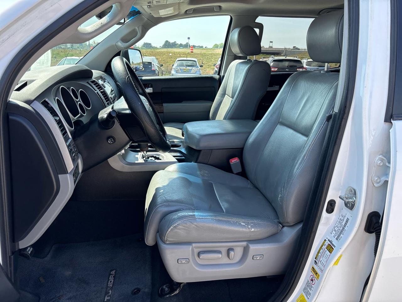 Toyota Tundra 4WD Limited CrewMax 5.5' Bed 5.7L (Natl) 2012