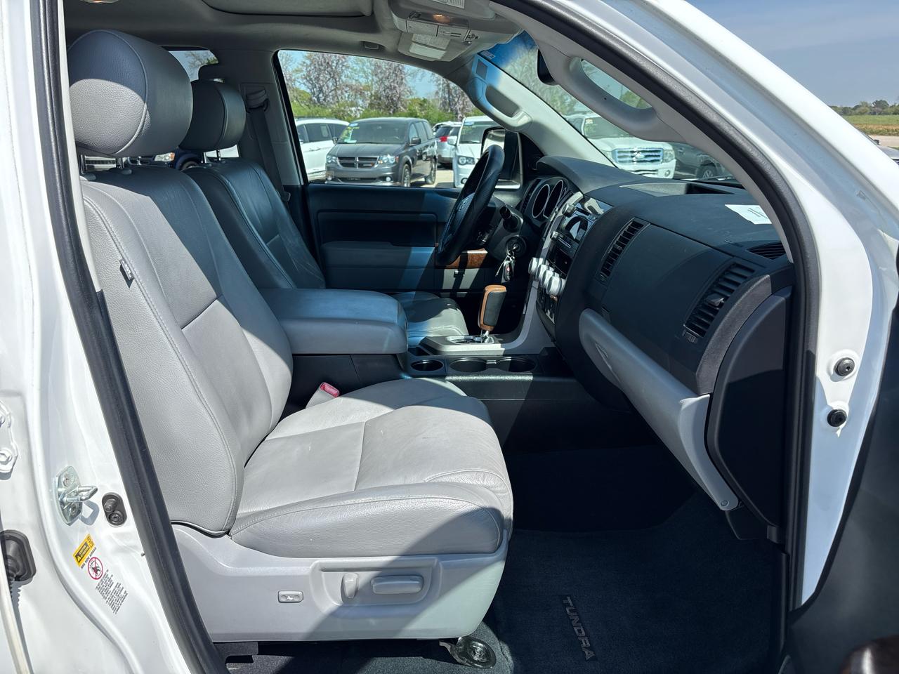 Toyota Tundra 4WD Limited CrewMax 5.5' Bed 5.7L (Natl) 2012