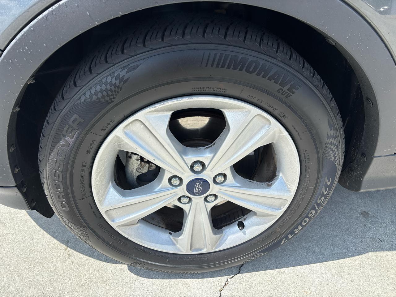 Ford Escape FWD 4dr SE 2016