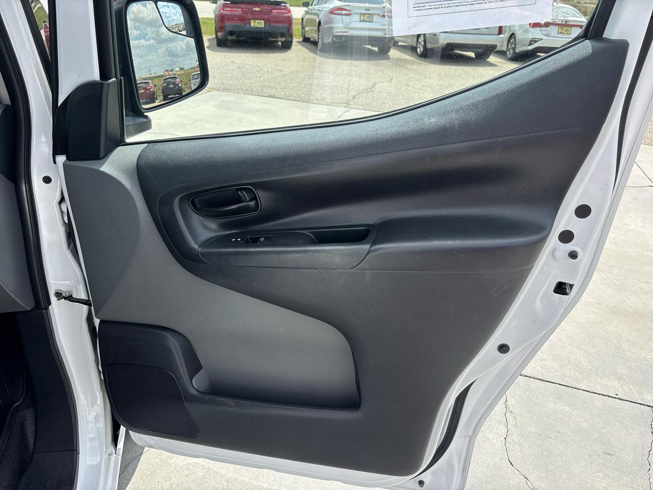 Nissan NV200 Compact Cargo I4 S 2021