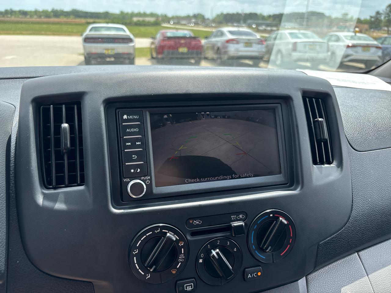 Nissan NV200 Compact Cargo I4 S 2021