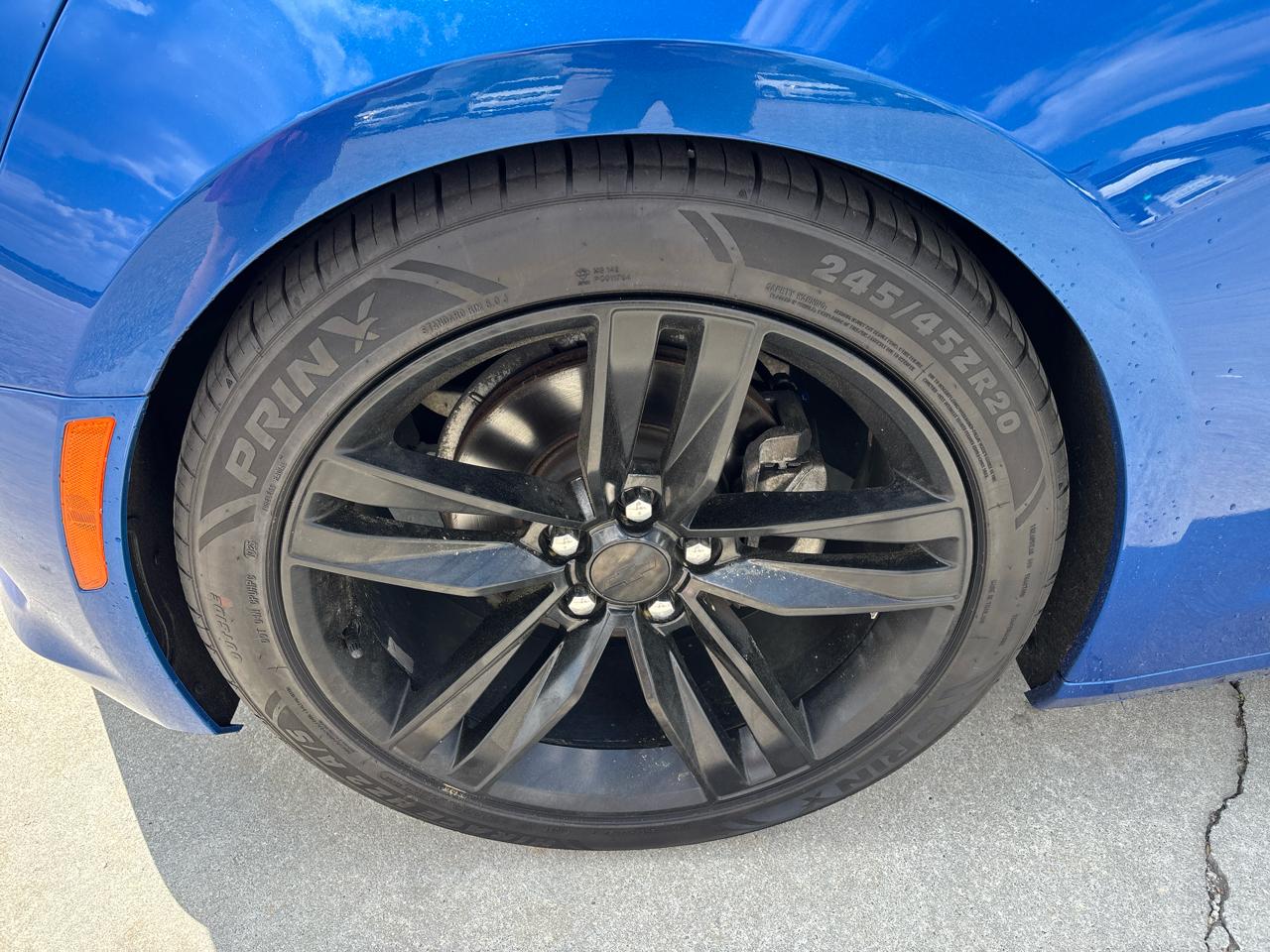 Chevrolet Camaro 2dr Cpe 1LT 2017