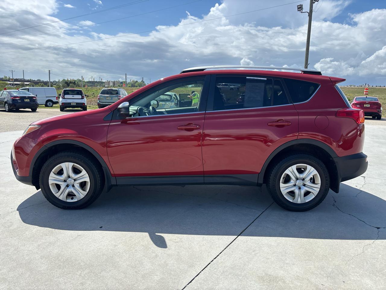 Toyota RAV4 AWD 4dr LE (Natl) 2015