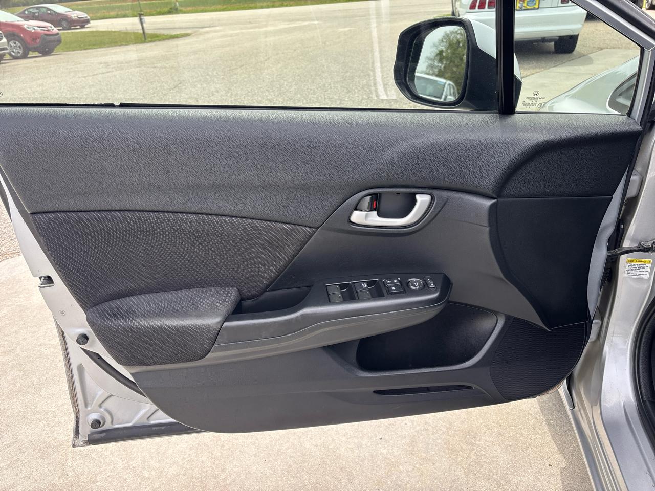 Honda Civic Sdn 4dr Auto LX 2013