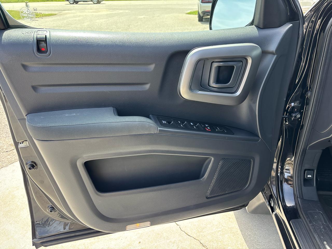 Honda Ridgeline 4WD Crew Cab RTS 2013