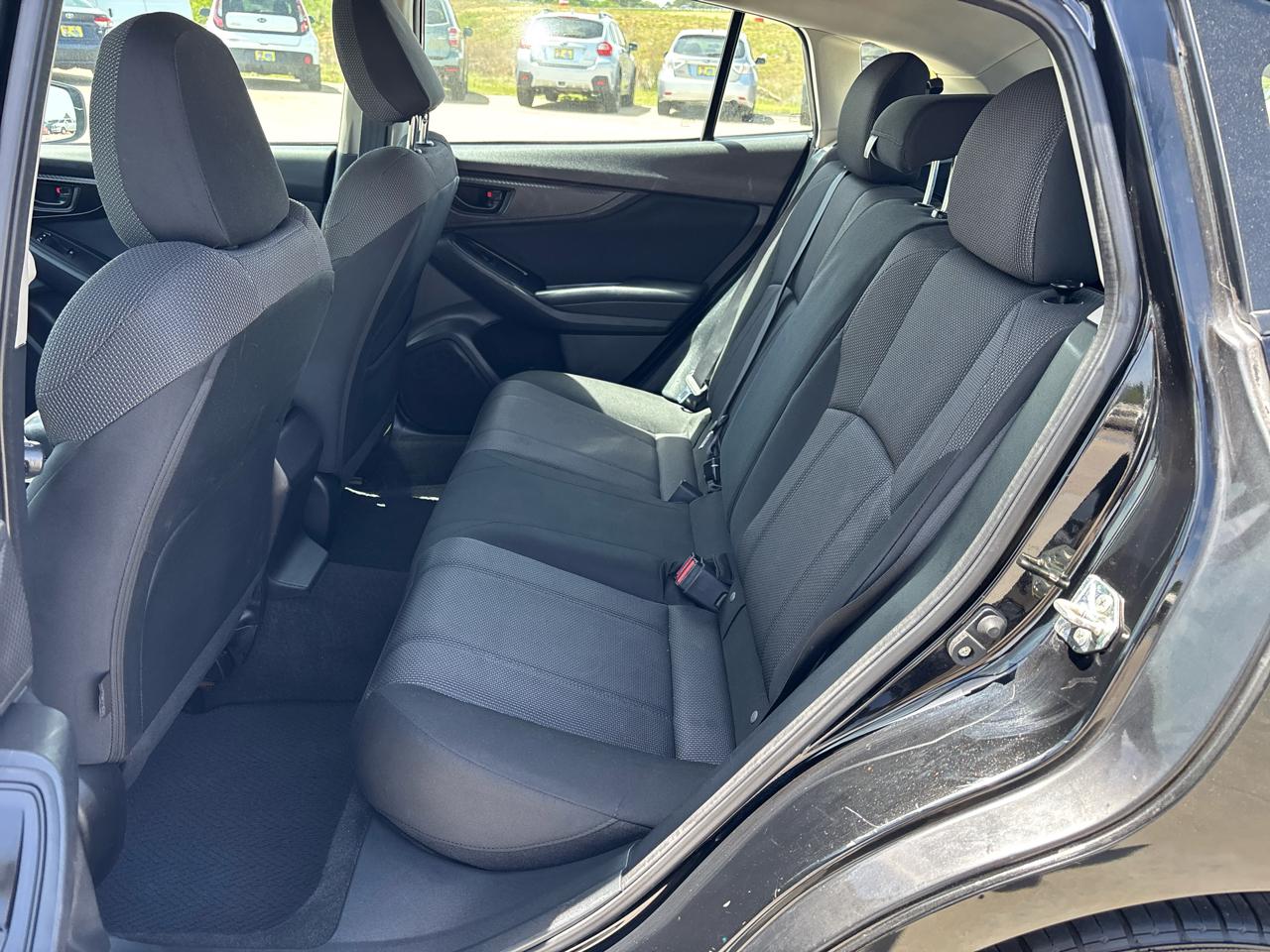 Subaru Impreza 2.0i 5-door CVT 2017