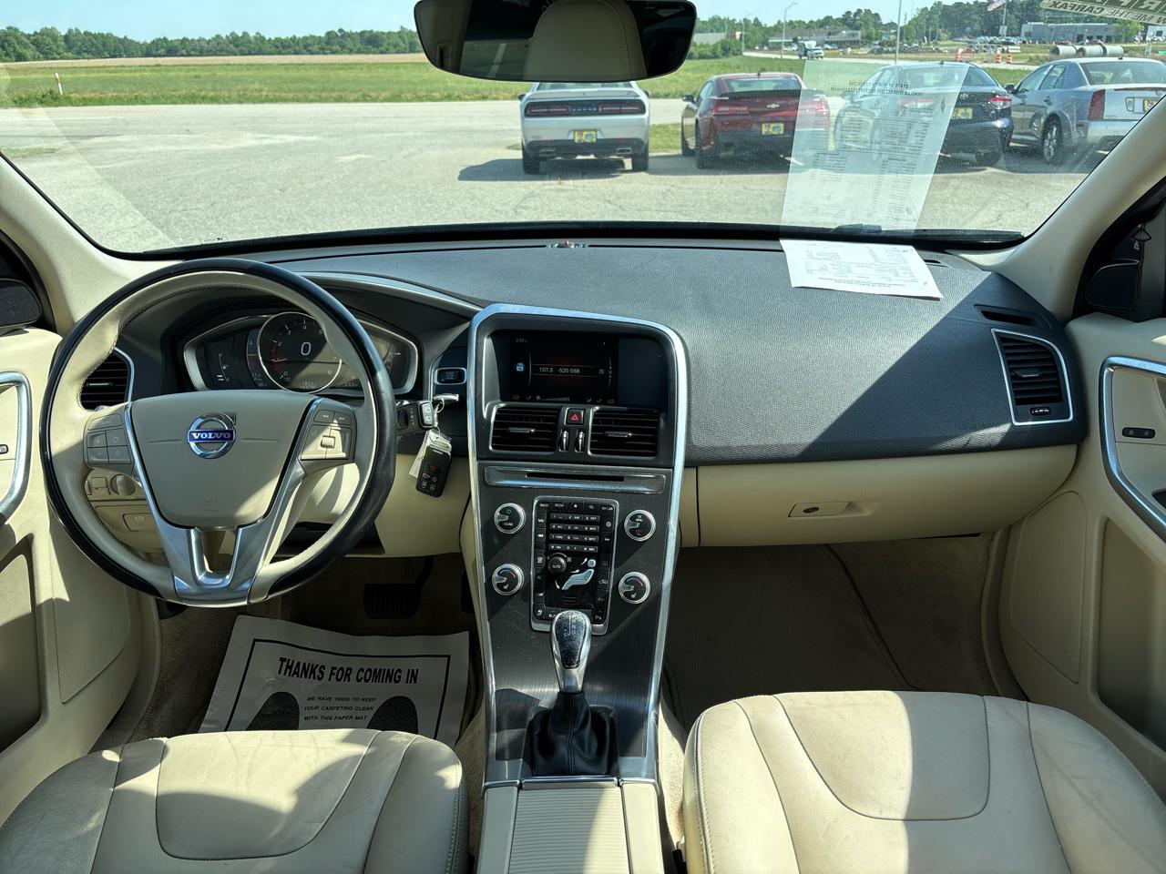 Volvo XC60 FWD 4dr T5 Drive-E Premier 2016