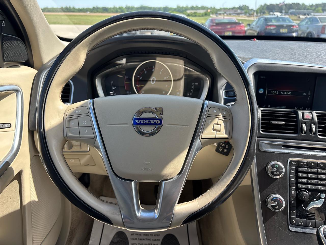 Volvo XC60 FWD 4dr T5 Drive-E Premier 2016