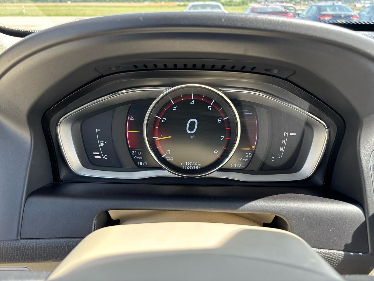 Volvo XC60 FWD 4dr T5 Drive-E Premier 2016