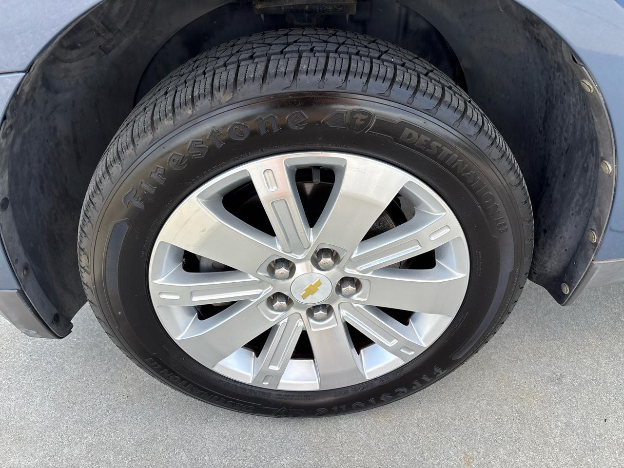 Chevrolet Equinox FWD 4dr LT w/2LT 2011