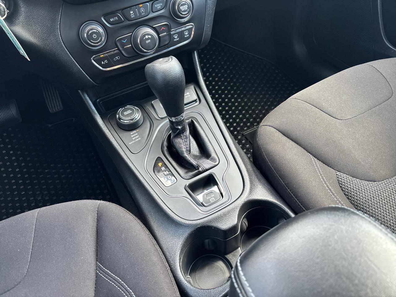 Jeep Cherokee Latitude 4x4 2020