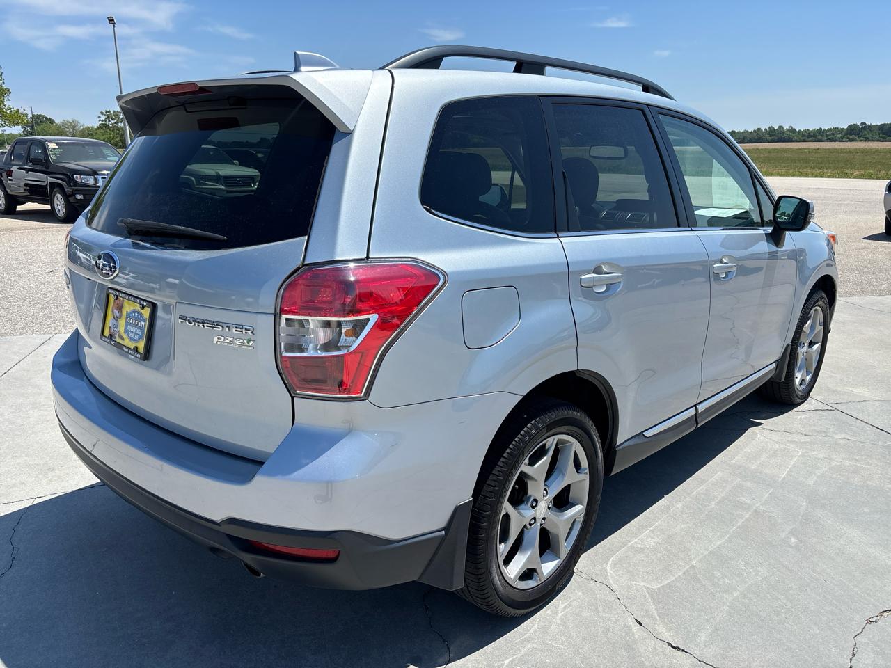 Subaru Forester 4dr CVT 2.5i Touring PZEV 2016