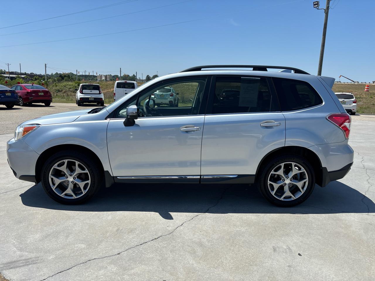 Subaru Forester 4dr CVT 2.5i Touring PZEV 2016