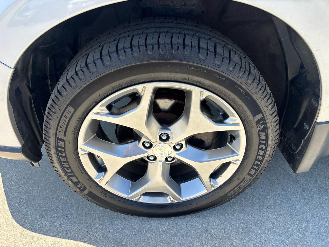 Subaru Forester 4dr CVT 2.5i Touring PZEV 2016