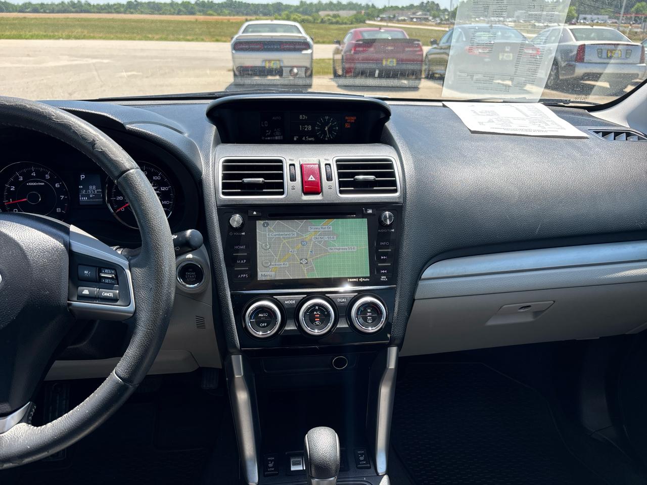 Subaru Forester 4dr CVT 2.5i Touring PZEV 2016