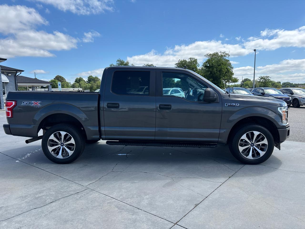 Ford F-150 4WD SuperCrew 145" STX 2020