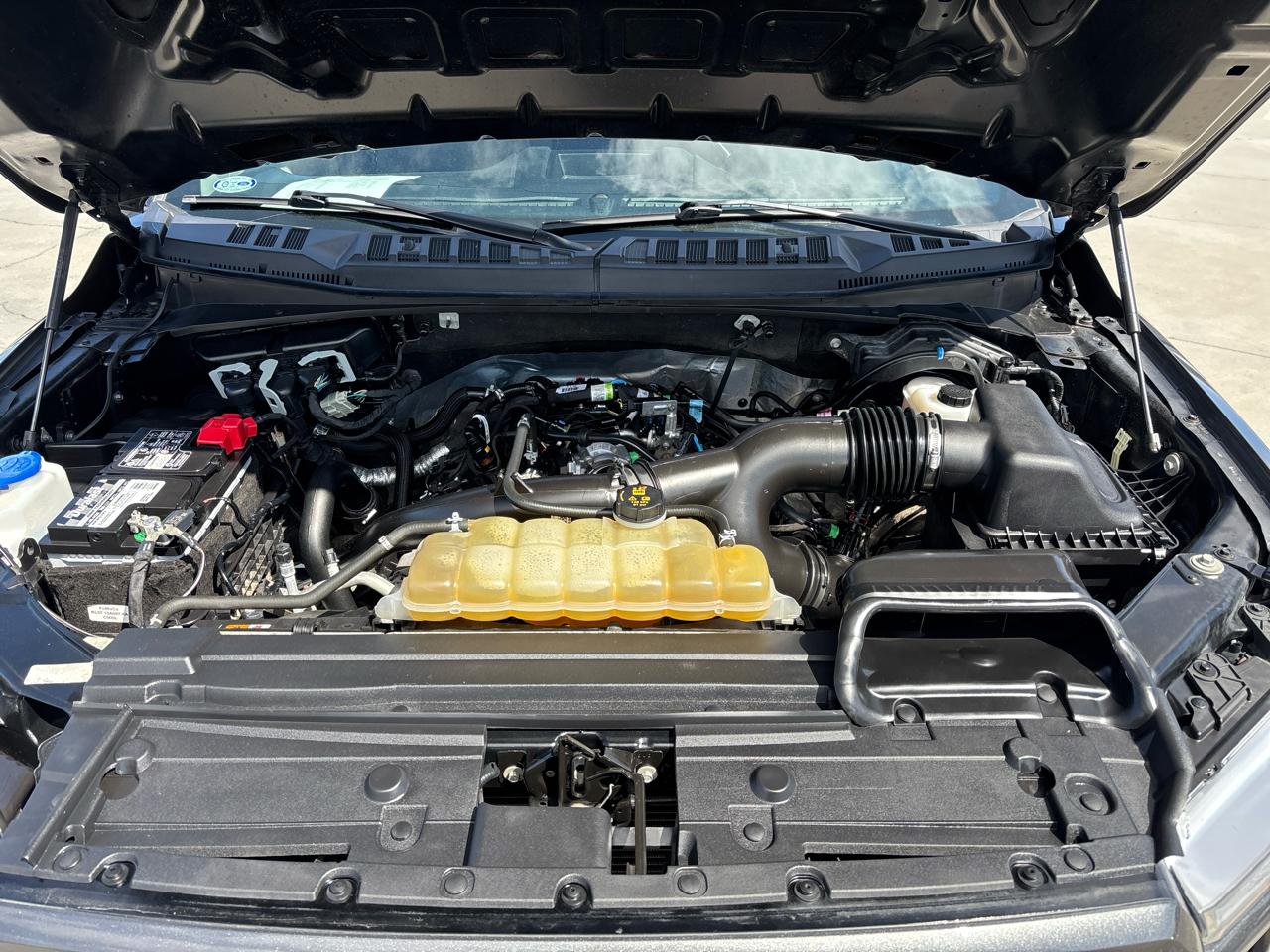 Ford F-150 4WD SuperCrew 145" STX 2020