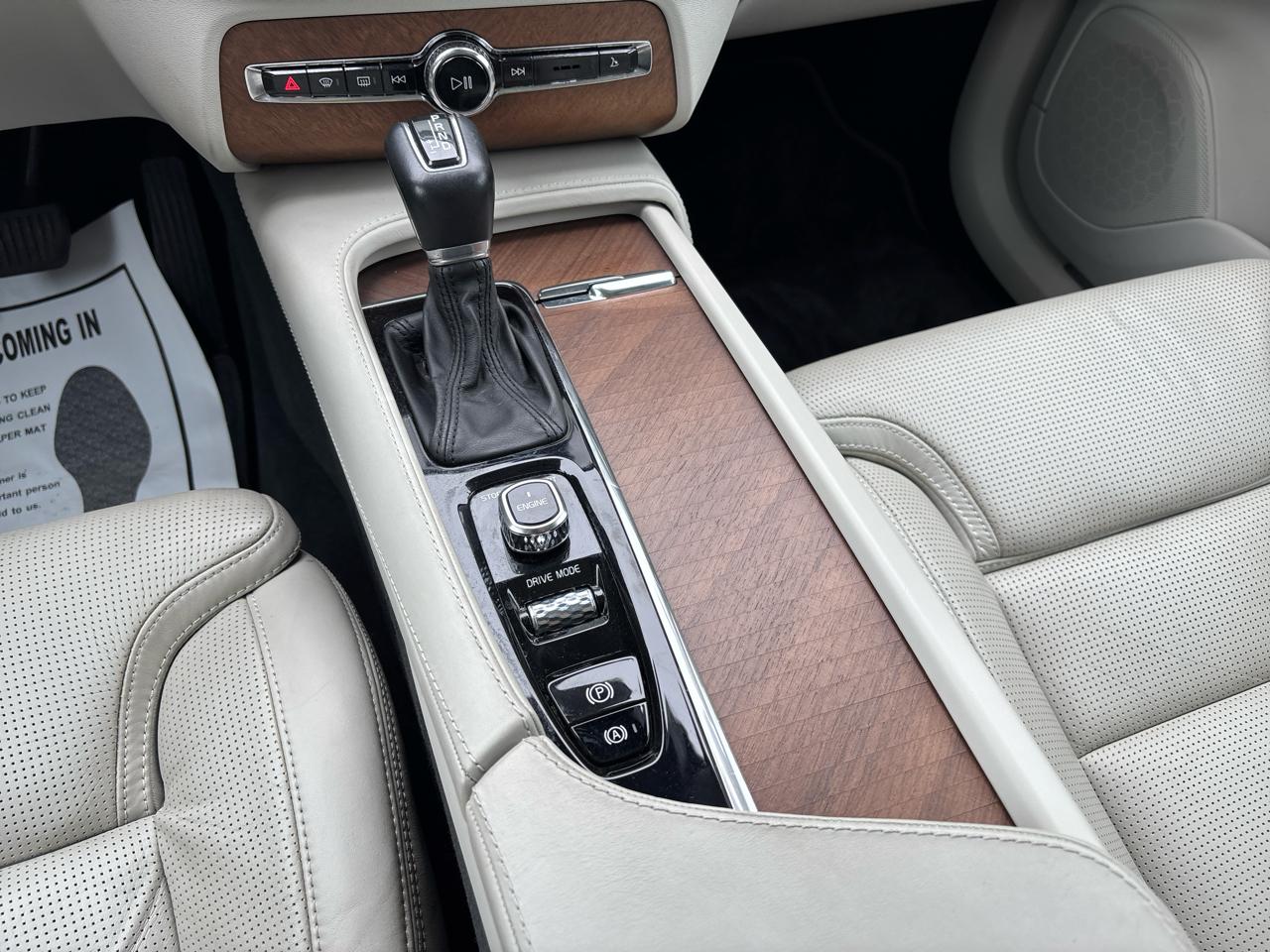 Volvo XC90 T6 AWD 7-Passenger Inscription 2017