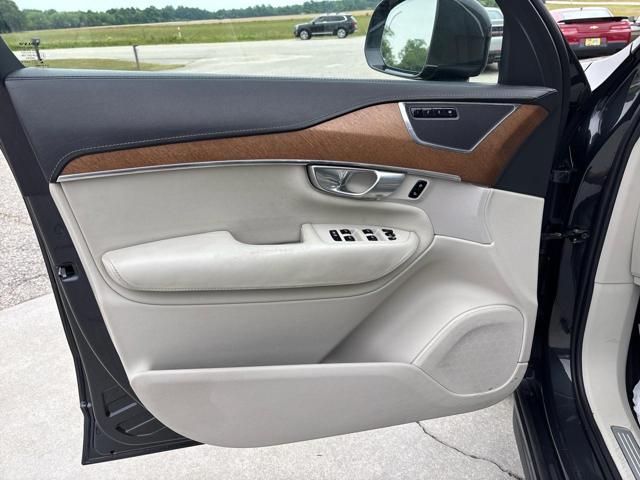 Volvo XC90 T6 AWD 7-Passenger Inscription 2017