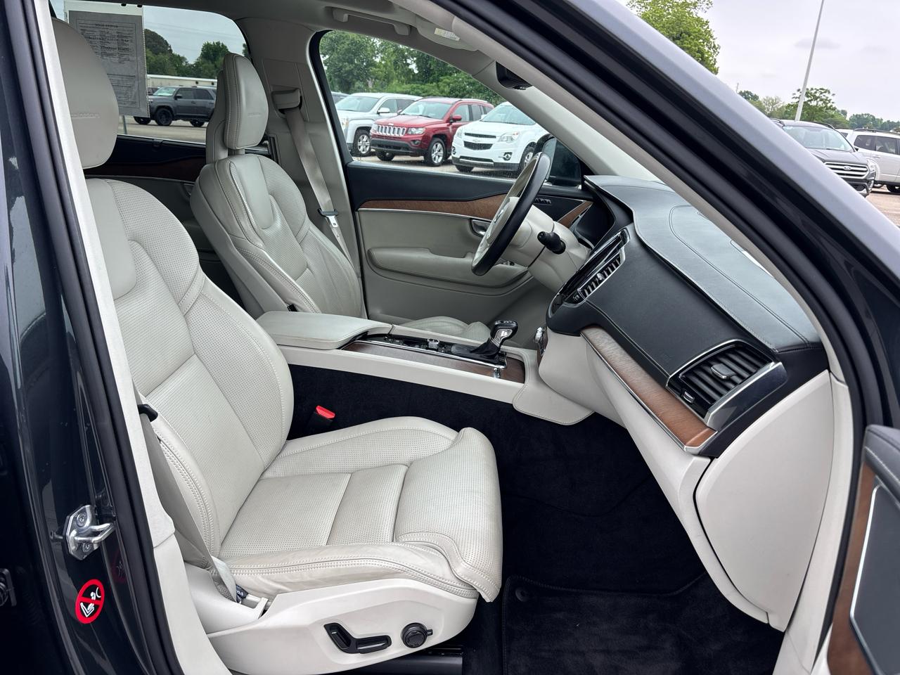 Volvo XC90 T6 AWD 7-Passenger Inscription 2017