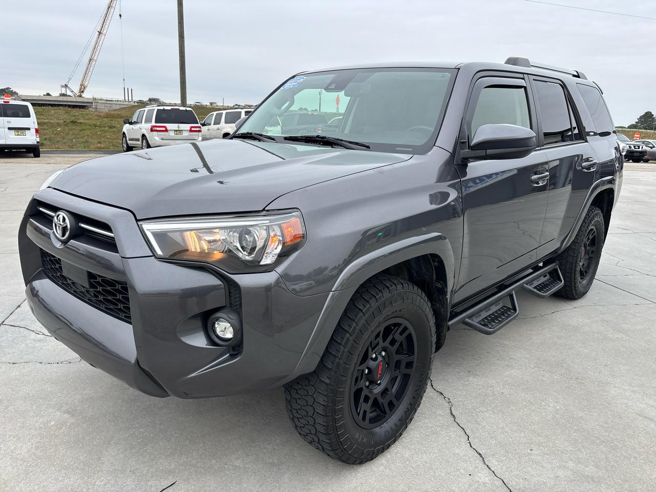 Toyota 4Runner SR5 4WD (Natl) 2022