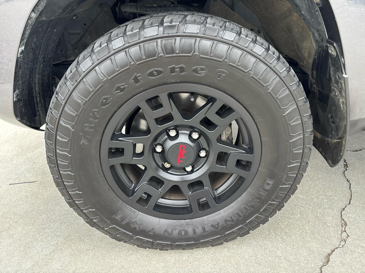 Toyota 4Runner SR5 4WD (Natl) 2022