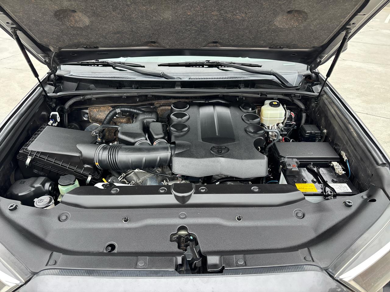 Toyota 4Runner SR5 4WD (Natl) 2022