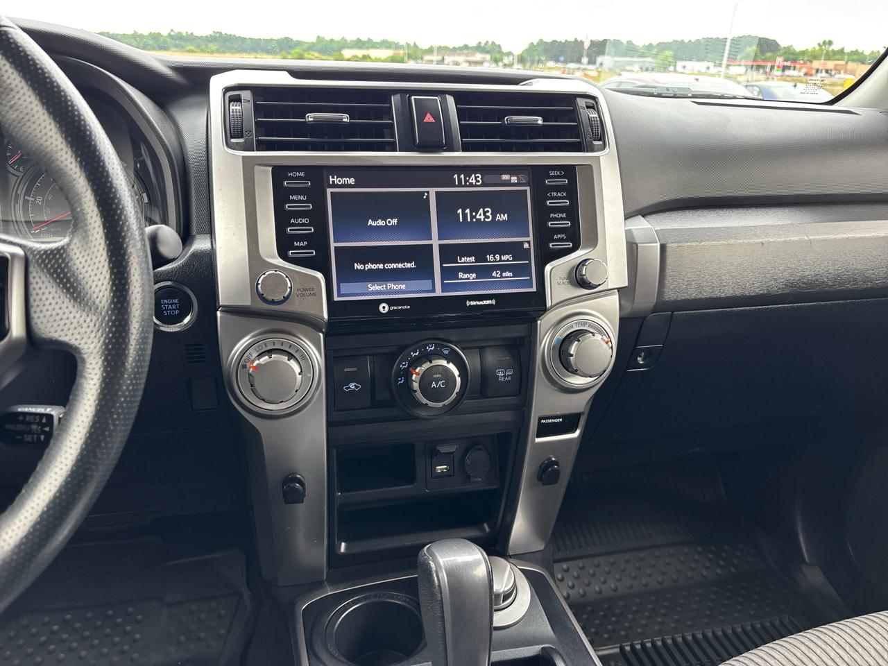 Toyota 4Runner SR5 4WD (Natl) 2022