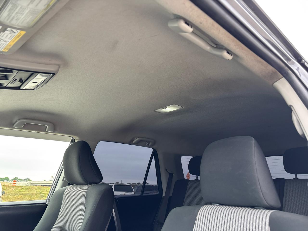 Toyota 4Runner SR5 4WD (Natl) 2022