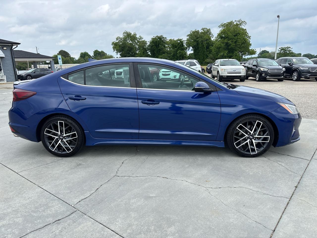 Hyundai Elantra Sport DCT 2020