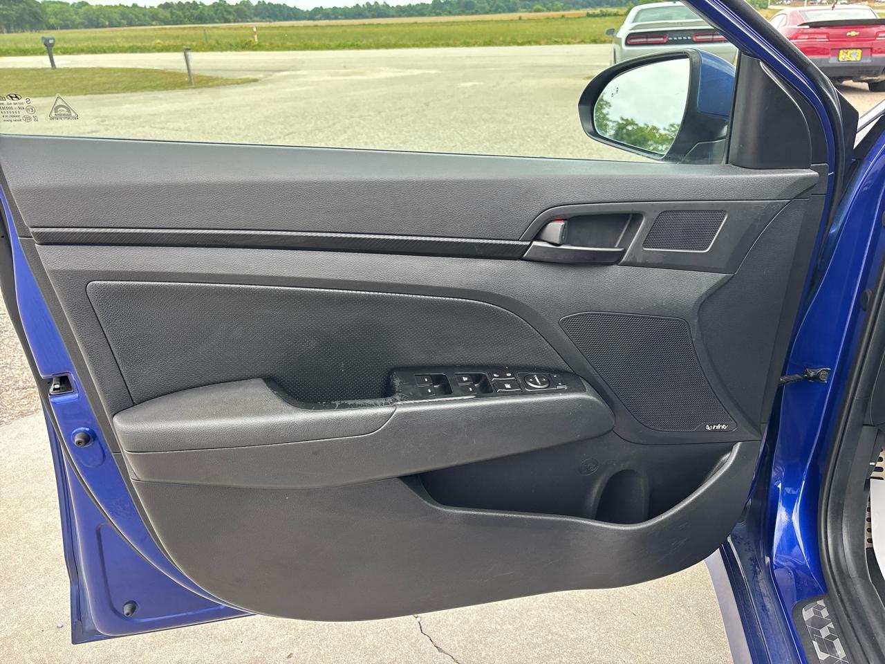 Hyundai Elantra Sport DCT 2020