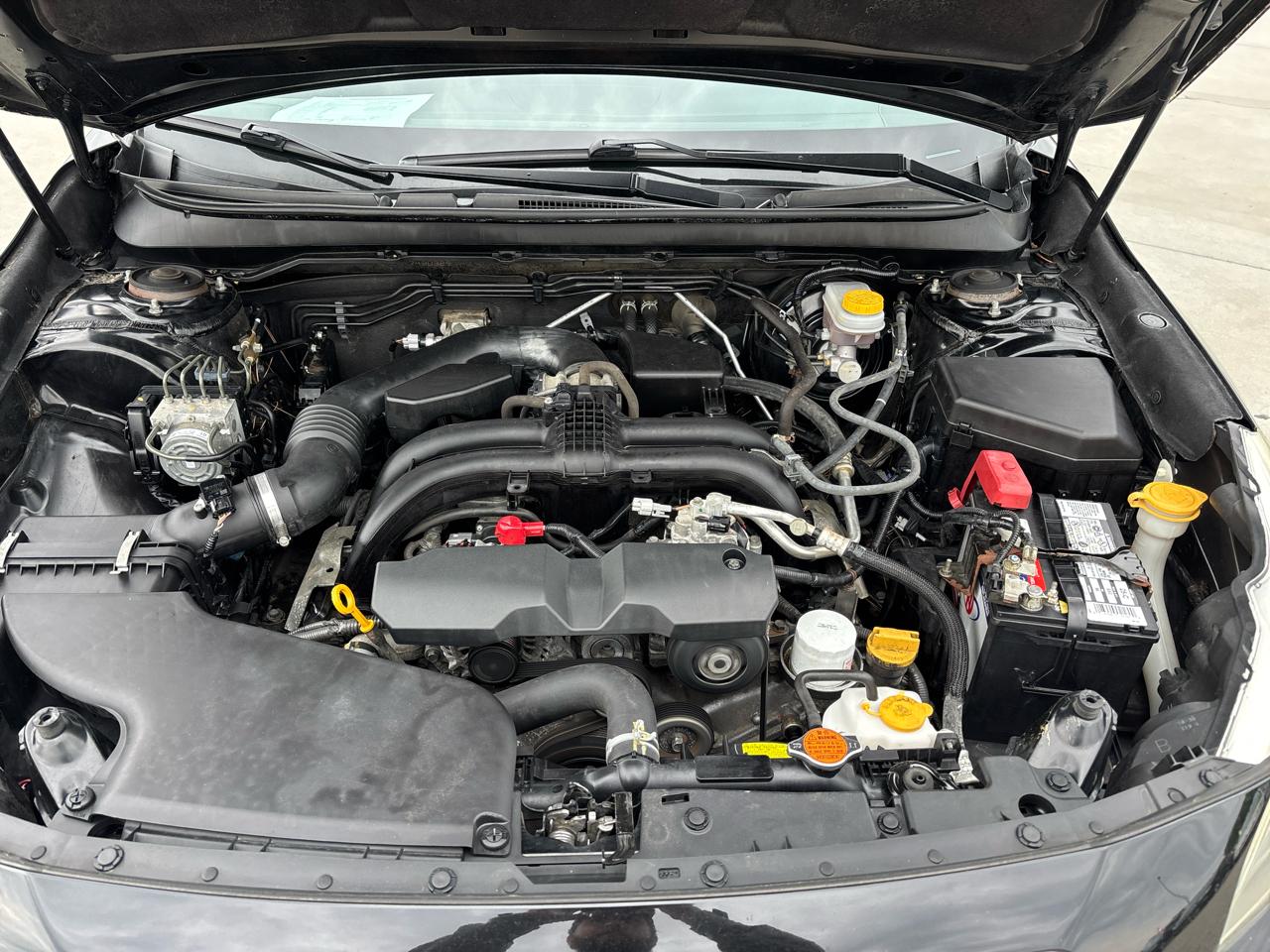 Subaru Outback 4dr Wgn 2.5i Premium 2015